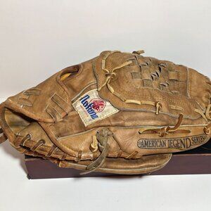 Nokona AMG 600-CW Baseball Glove Right Handed Thrower